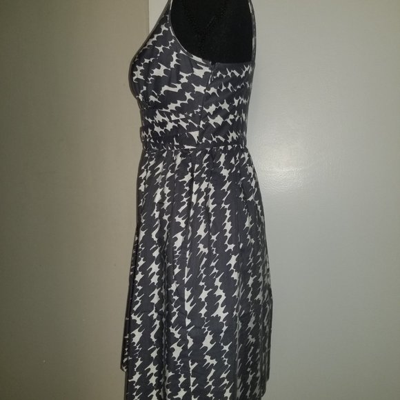 Silk & Cotton Gray/White Patterned Dress - 2P - Picture 5 of 5